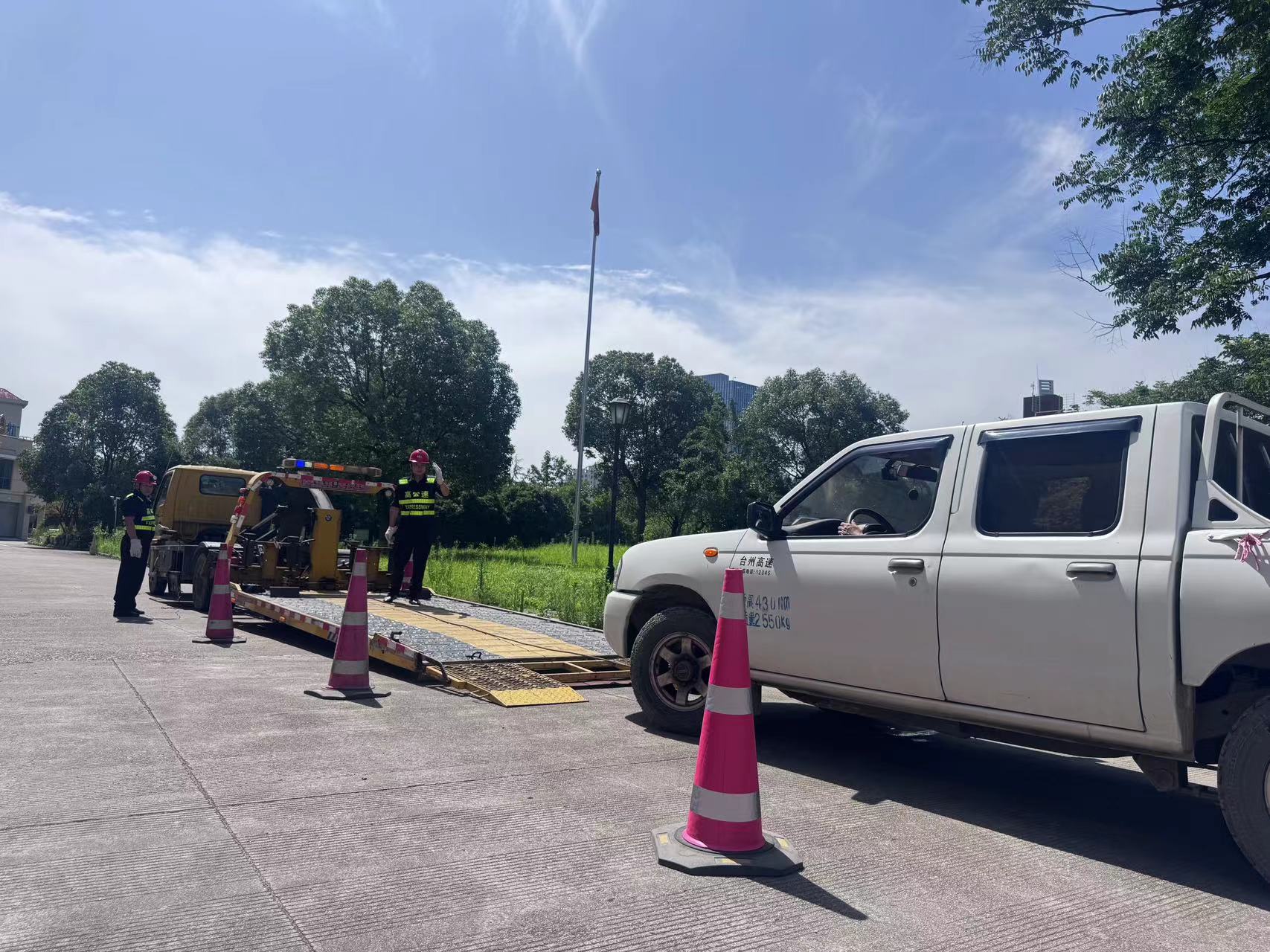 1750316627848692.jpg 1.jpg